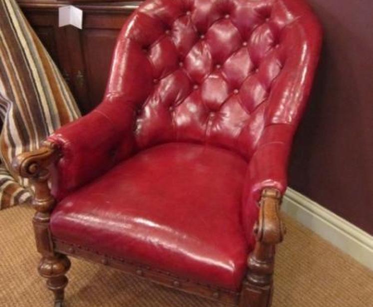 Slim Victorian Weighted Vienna Wallclock - Image 1