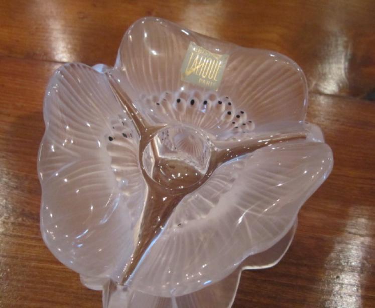 Stunning George II Red Walnut Kneehole Desk - Image 3