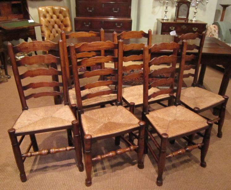 Superb George II Oak Spice Cupboard - Image 3