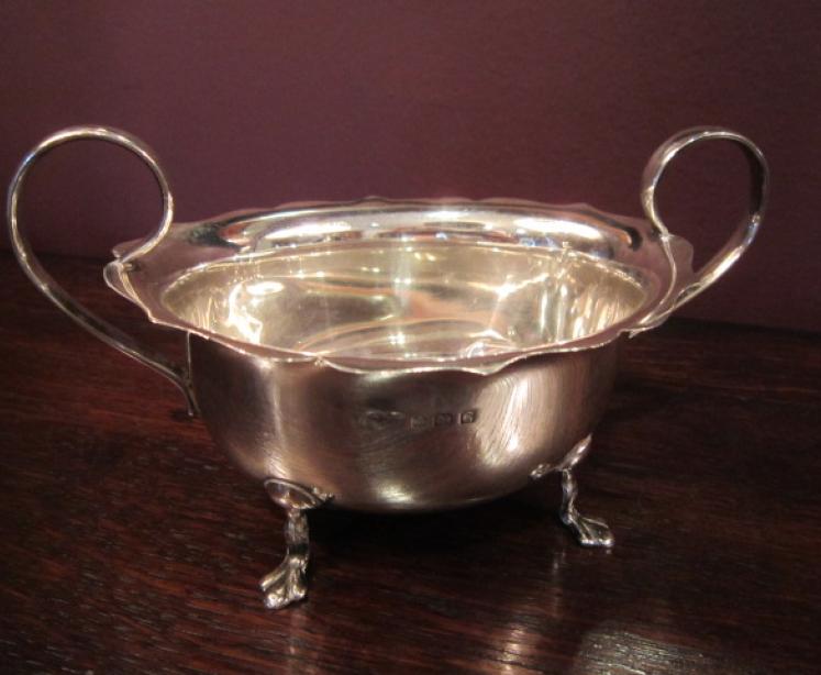 Rare Mouseman Oak Table Lighter - Image 5