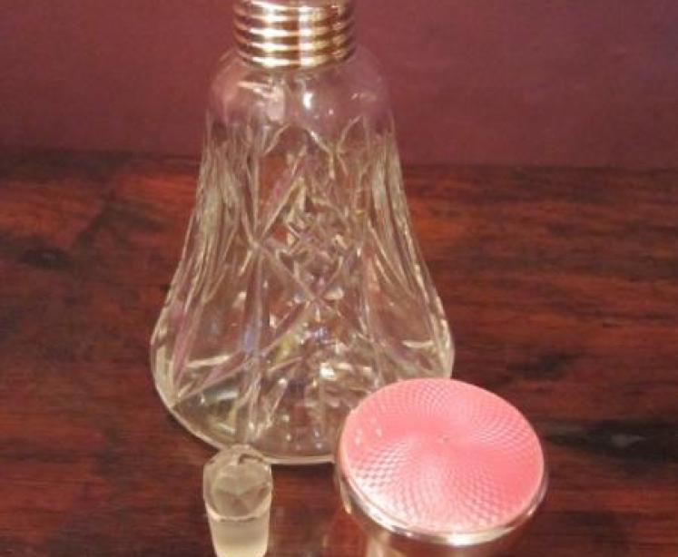 Fine George III Cushion Top London Bracket Clock - Image 2