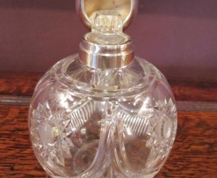 Superb Early Victorian Gilt Rococo Wall Mirror - Image 4