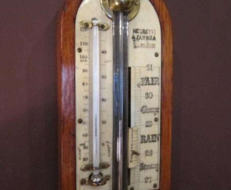 Decorative Pair of Victorian Timber Gilt Mirrors - Image 3