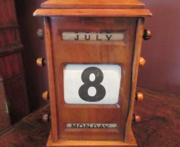 Rare Moorcroft Flambe Leaf & Blackberries Vase - Image 4