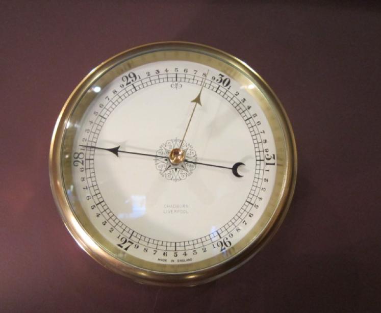 Stunning William & Mary Burr Yew Inlaid Chest - Image 4