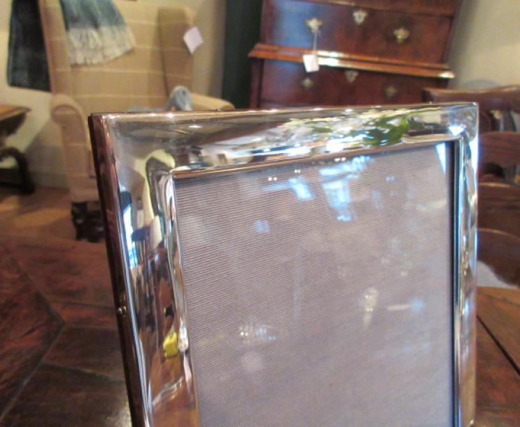 Pair of Mid Victorian Bronze Cherub Candlesticks - Image 4