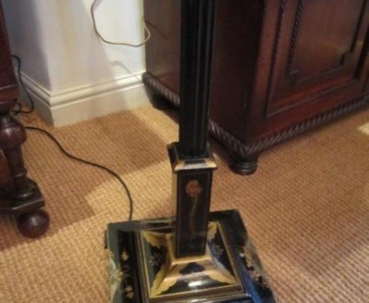 Superior Edwardian Chinoserie Lacquered Mantel Clock - Image 1