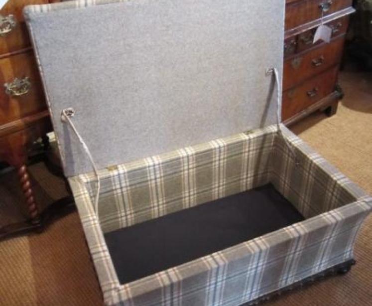 Pretty George III Period Inlaid 8 Day Longcase Clock - Image 2