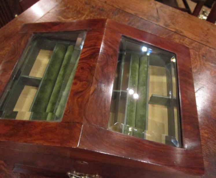 Antique Chinioserie Tortoiseshell Mantel Clock - Image 4