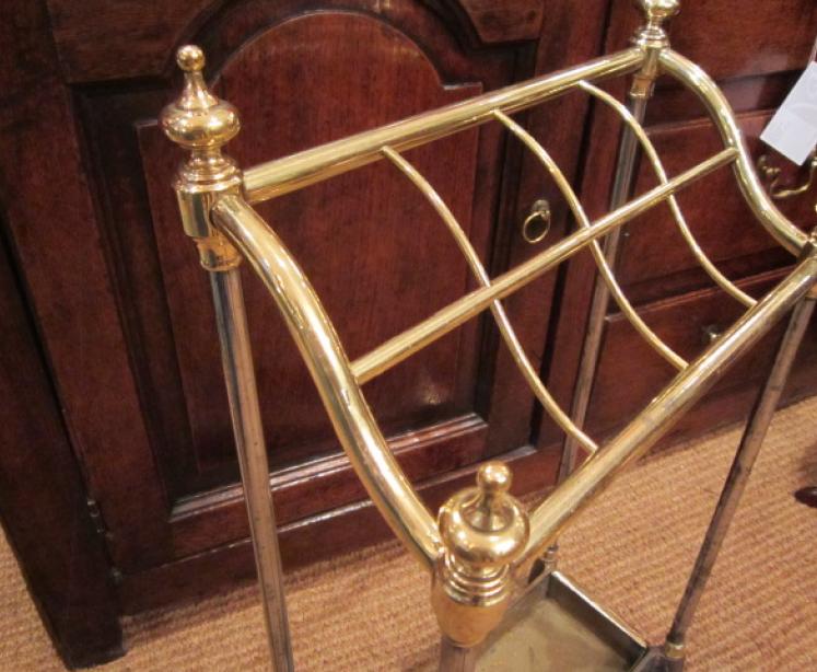 Large Antique Solid Silver Pig Pin Cushion - Image 3