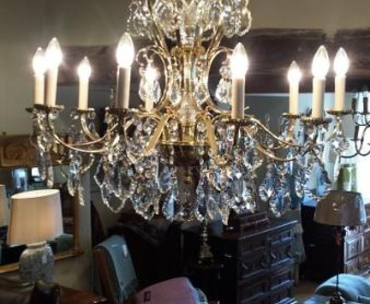 Stunning 1920's Crystal Cut Glass Chandelier - Image 1