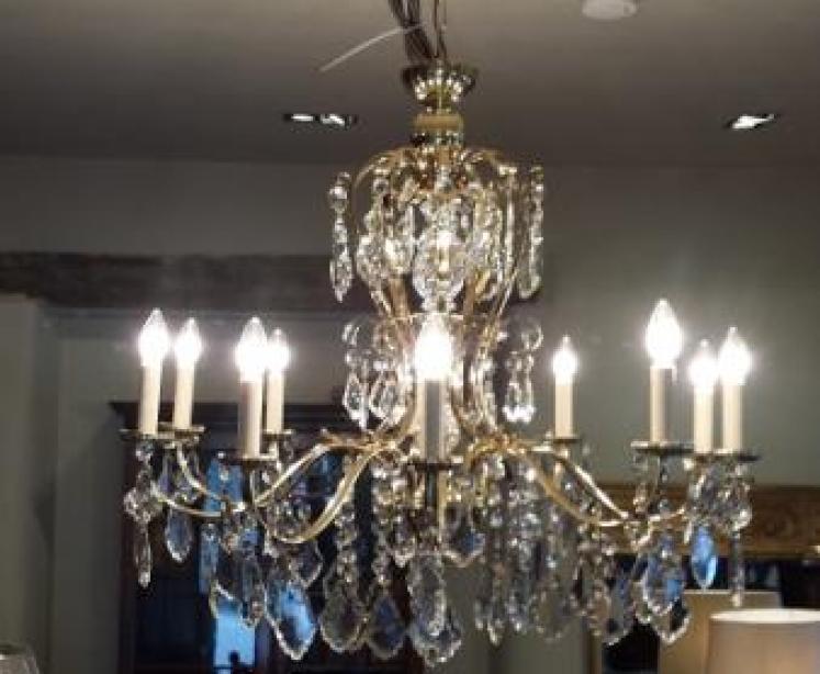 Stunning 1920's Crystal Cut Glass Chandelier - Image 5