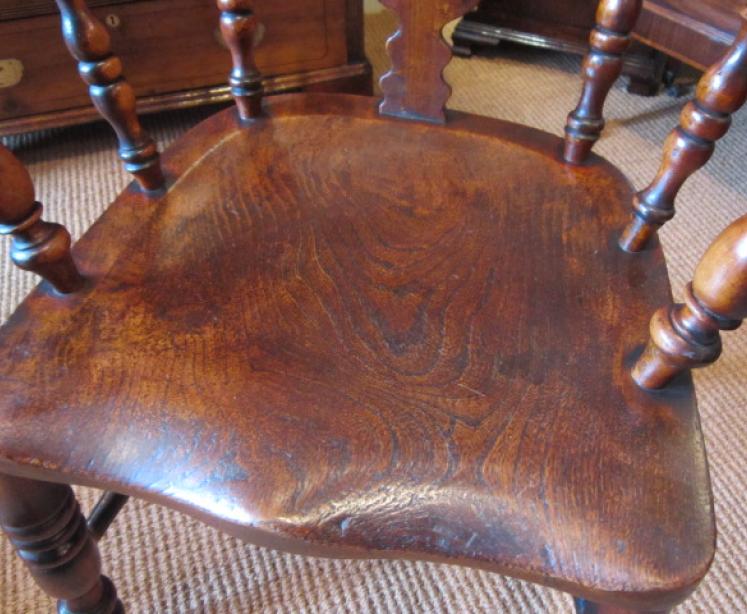 Early Victorian Broad Arm Windsor Armchair - Image 4