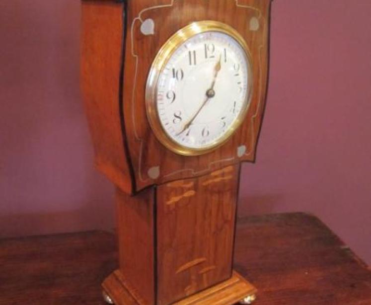 Superb Arts & Crafts Inlaid Mantel Clock - Image 1