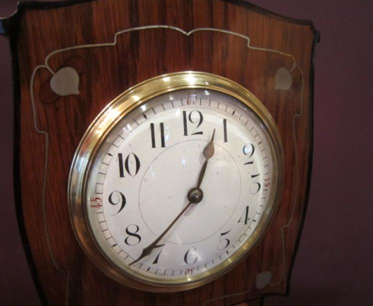 Superb Arts & Crafts Inlaid Mantel Clock - Image 3