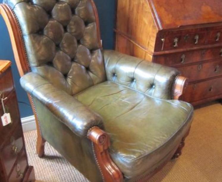 Superb Mid 19th Century Leather Library Chair - Image 5