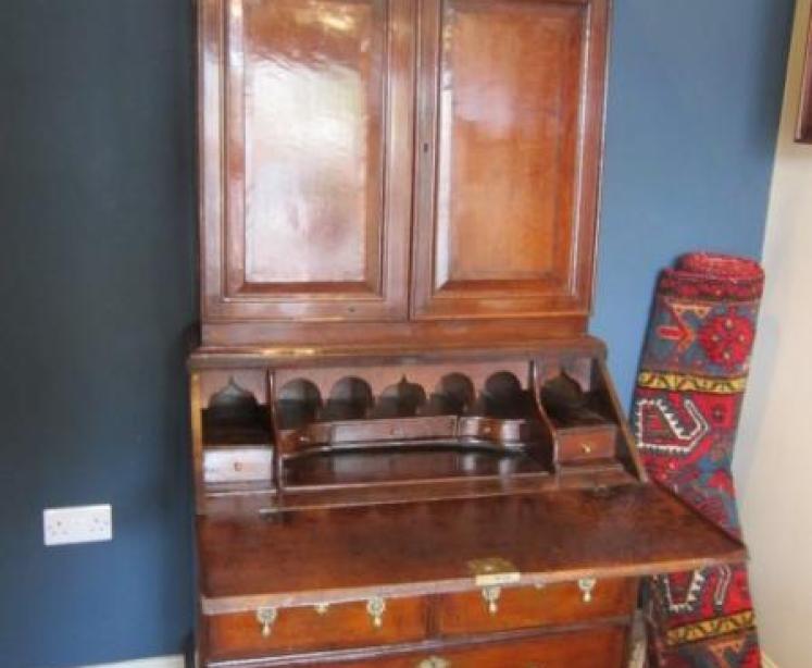Superb Queen Anne Welsh Oak Bureau Bookcase - Image 1
