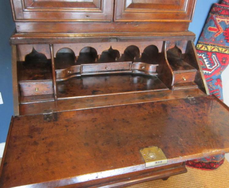 Superb Queen Anne Welsh Oak Bureau Bookcase - Image 2
