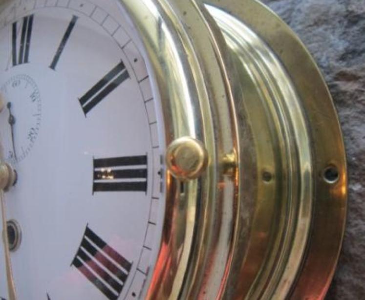 Superb Victorian Brass Convex Ships Clock - Image 4