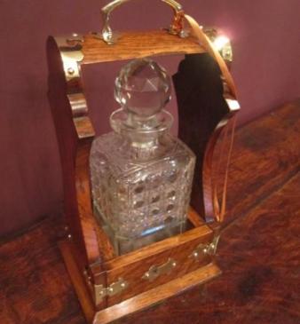 Rare Victorian Single Bottle Tantalus