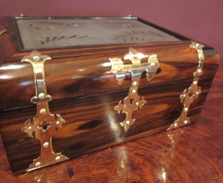 Outstanding Victorian Coromandel Jewellery Box - Image 3