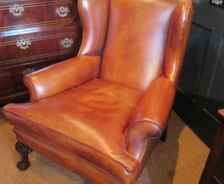 Superb Victorian Leather Wing Armchair - Image 1
