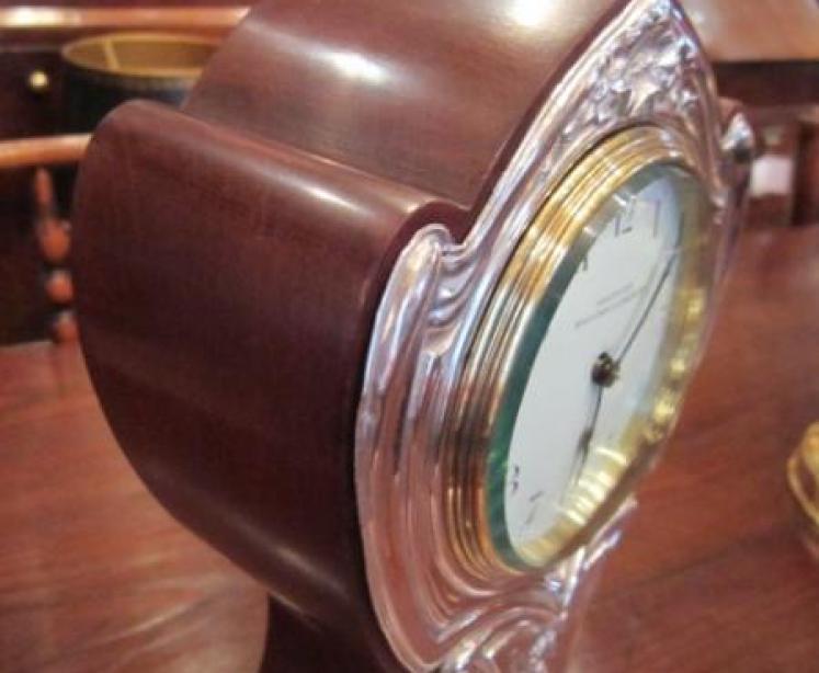 Stunning Art Nouveau Silver Fronted Mantel Clock - Image 5