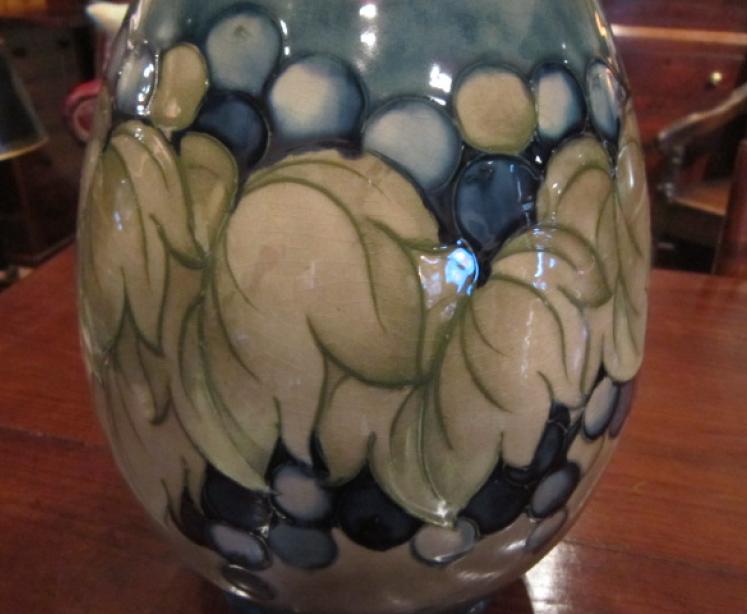 Superb Large Moorcroft Berries Celandon Vase - Image 2