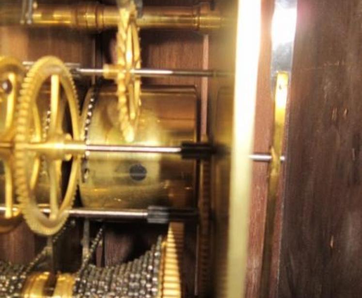 Fine Victorian Convex Glass Fusee Wall Clock - Image 5