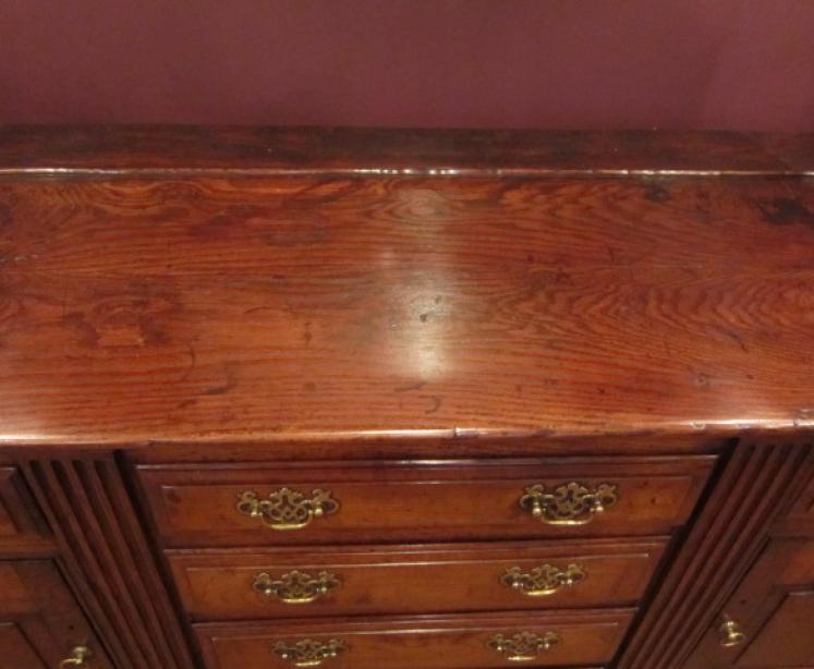 Outstanding George II Oak Low Dresser Base - Image 4