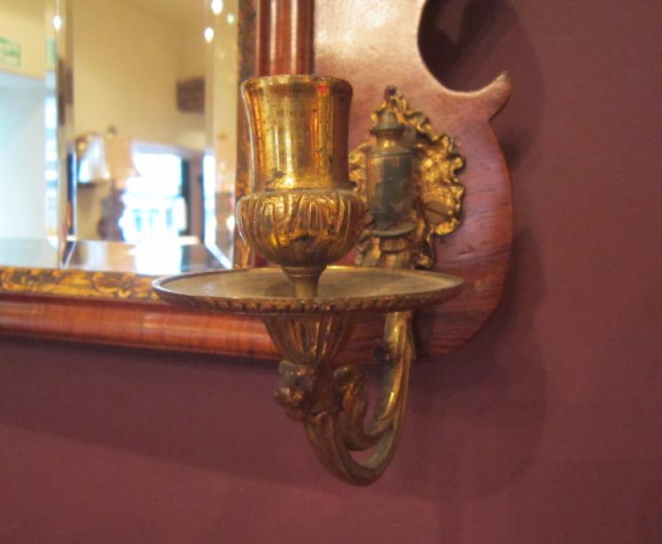 Superb George III Walnut Double Scounce Wall Mirror - Image 4