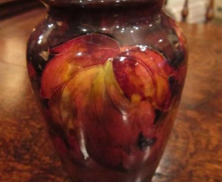 Rare Moorcroft Flambe Leaf & Blackberries Vase - Image 3