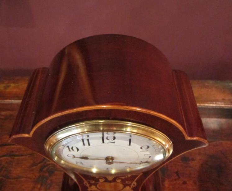 Superb Quality Edwardian Fruitwood Inlaid Mantel Clock - Image 4