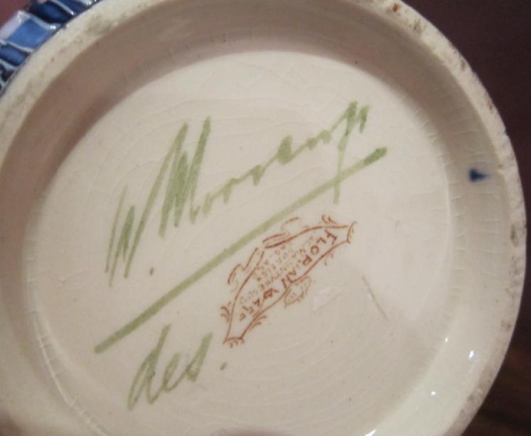 Superb Art Nouveau McIntyre Moorcroft Tulips Jug - Image 3