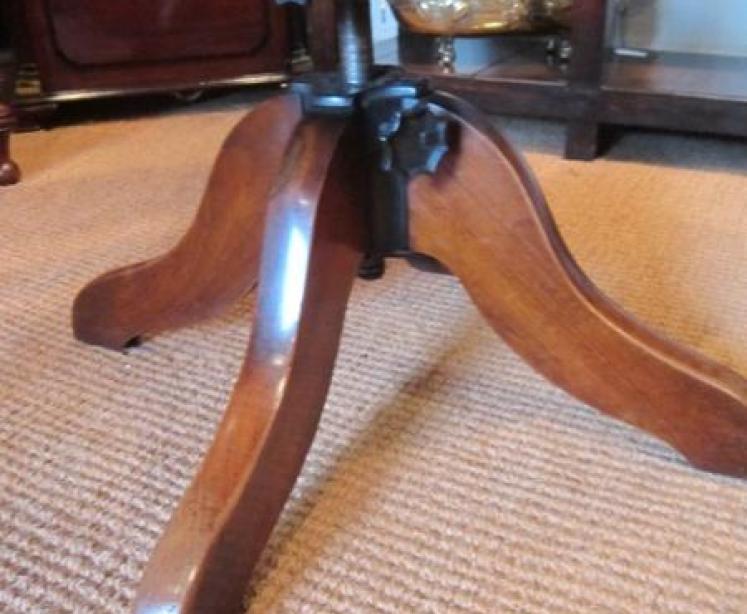 Arts & Crafts Period Mahogany Swivel Desk Chair - Image 3