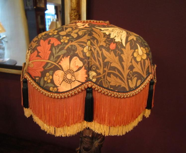 Heavy Quality 1930's Bronze Table Lamp & Shade - Image 5