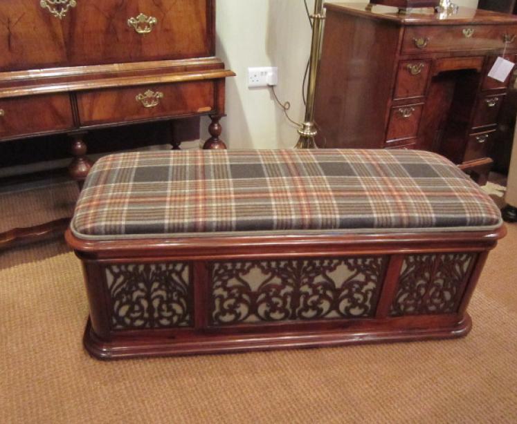 Stunning Early Victorian Rosewood Ottoman - Image 1