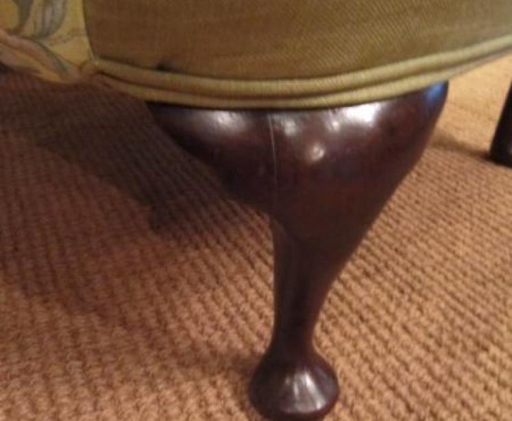 Very Attractive Mid Victorian Wing Back Armchair - Image 3