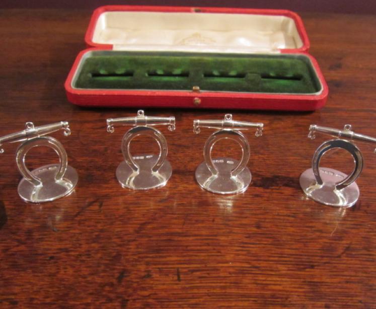 Rare Boxed Set of Edwardian Silver Menu Holders - Image 2