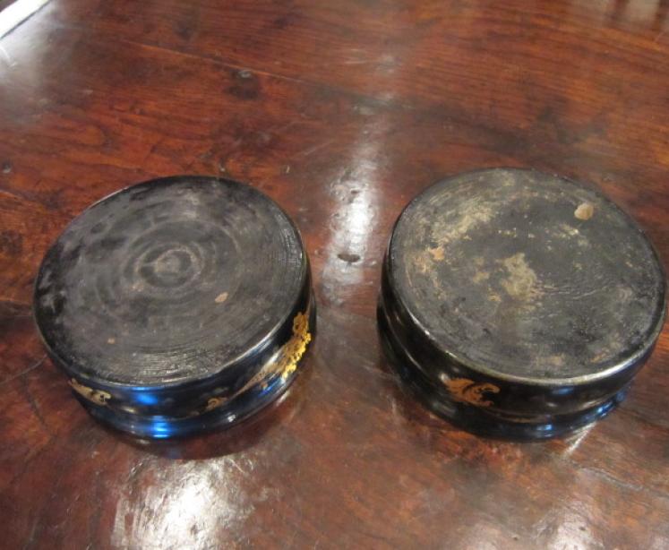 Pair of Regency Paper Mache Large Wine Coasters - Image 4