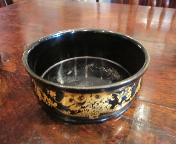 Pair of Regency Paper Mache Large Wine Coasters - Image 5