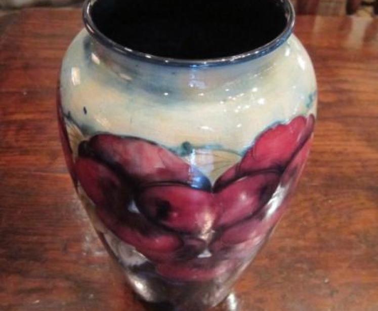 Early Moorcroft Pansy on Grey Top Vase - Image 4