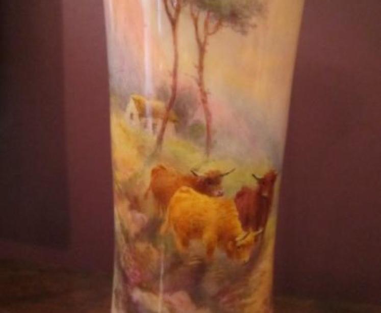 Fine Royal Worcester Vase by Harry Stinton  - Image 2