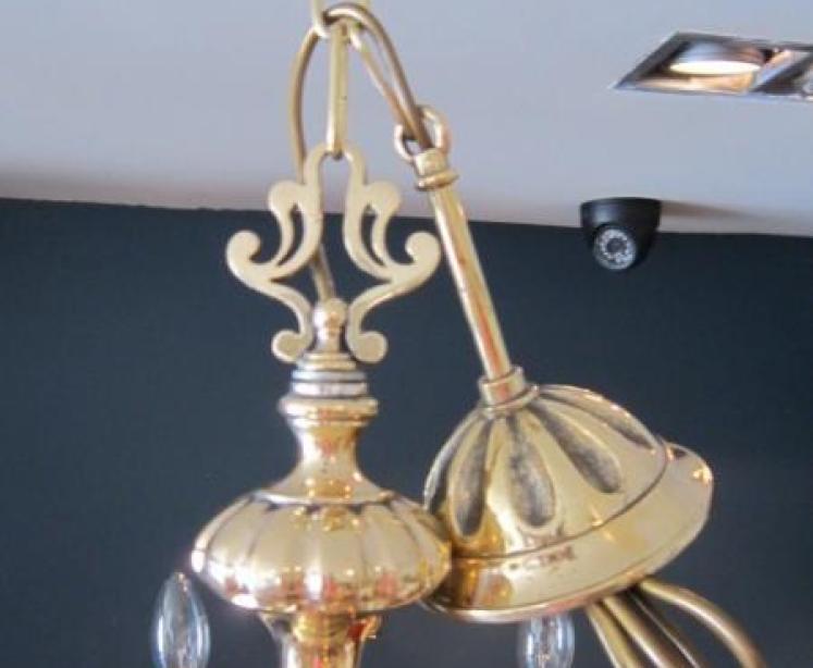 Top Quality Edwardian Cast Bronze Chandelier - Image 4