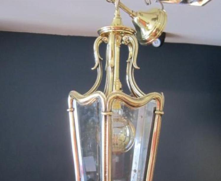 Top Quality Edwardian Brass Rococo Hall Lantern - Image 1