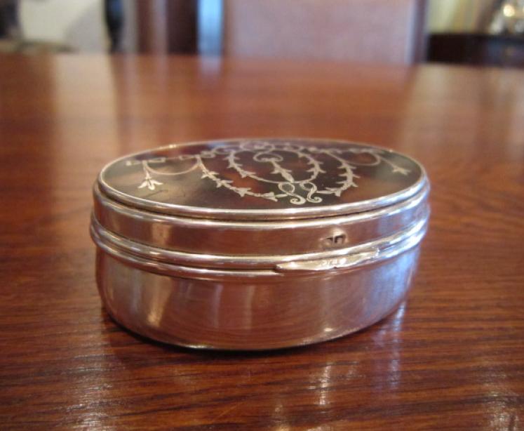 High Quality Edwardian Silver & Tortoiseshell Trinket Box - Image 4