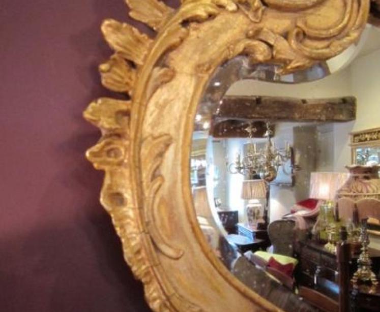 Very Original Early Victorian Gilt Shaped Mirror - Image 5