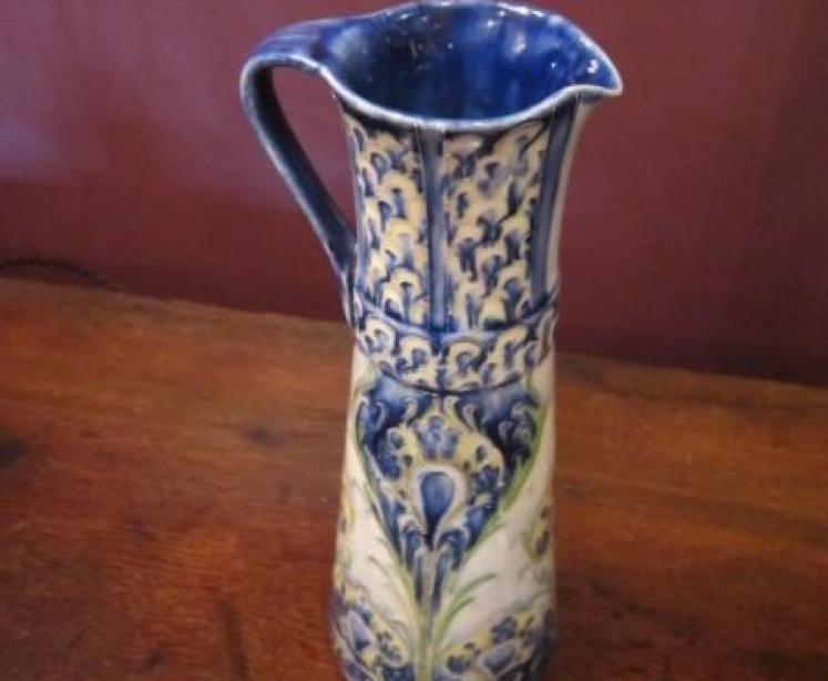 Art Nouveau McIntyre Moorcroft Peacock Feathers Jug - Image 2