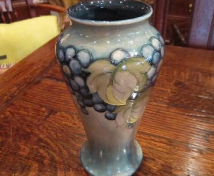 Moorcroft Leaf & Berries on Celadon Vase - Image 4