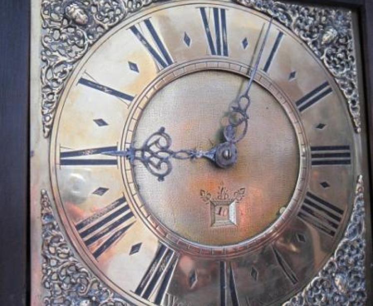 George II Period Yorkshire 'Cottage' Longcase Clock - Image 4